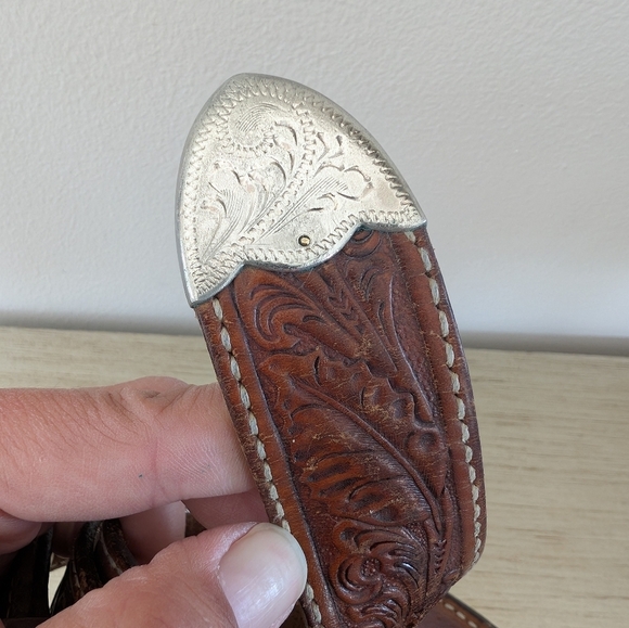 Vintage Handcarved Leather Horse Belt Buckle With Silver Tip Alpaca Mexico 38 - Picture 2 of 7
